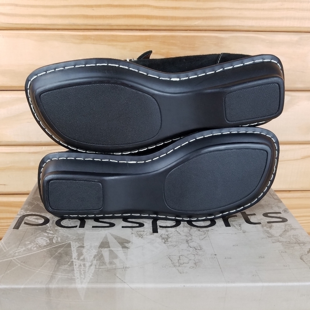 Suede Leather Loafer Black Slip on Comfort Shoe Moc Toe NEW CL 'Passports' 6.5 M - Picture 5 of 8